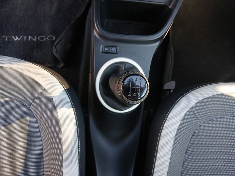 Renault Twingo usata a Latina (19)