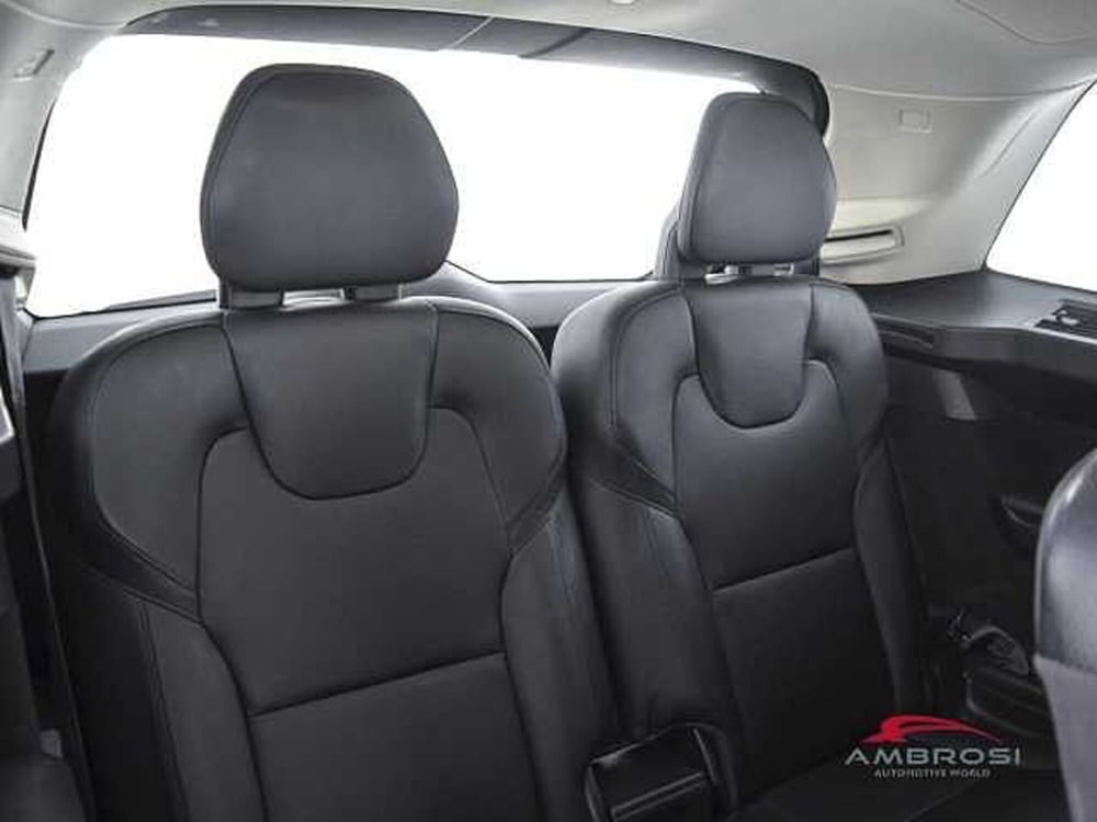 Volvo XC90 usata a Perugia (12)