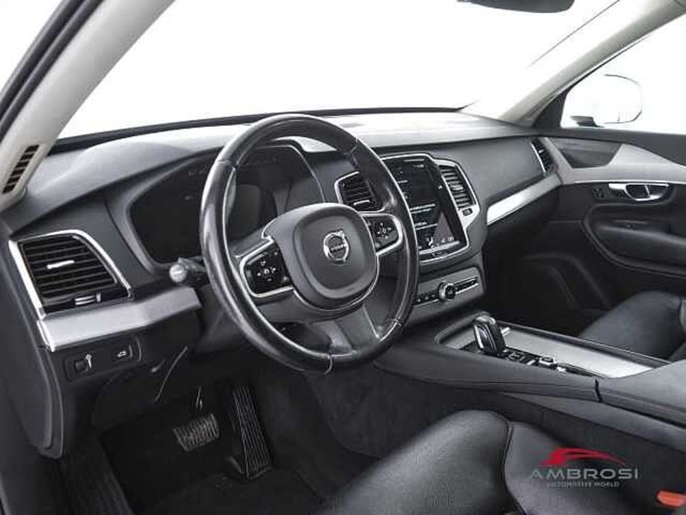 Volvo XC90 usata a Perugia (8)