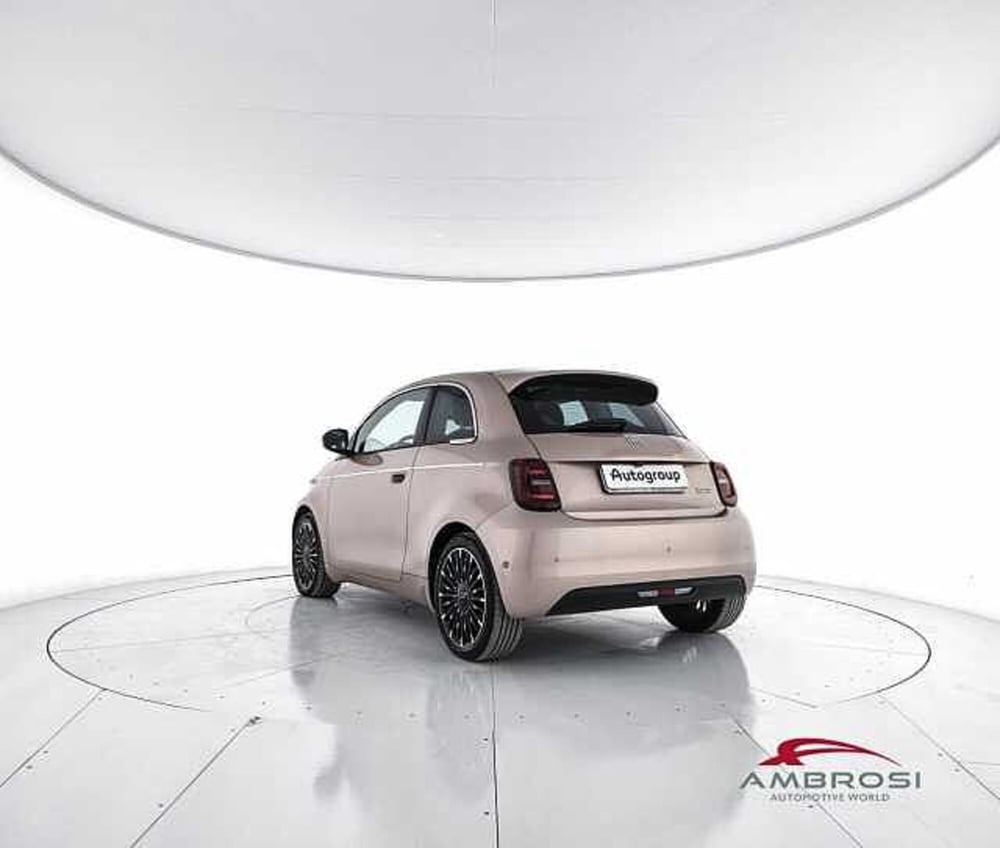 Fiat 500e usata a Perugia (4)