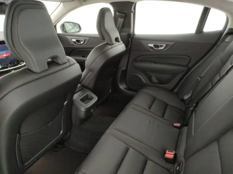 Volvo S60 nuova a Modena (10)