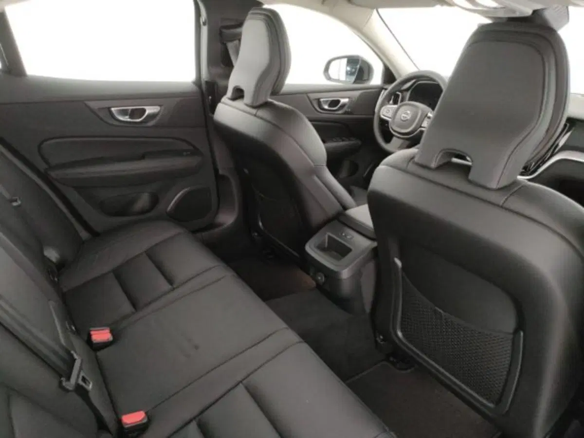 Volvo S60 nuova a Modena (13)