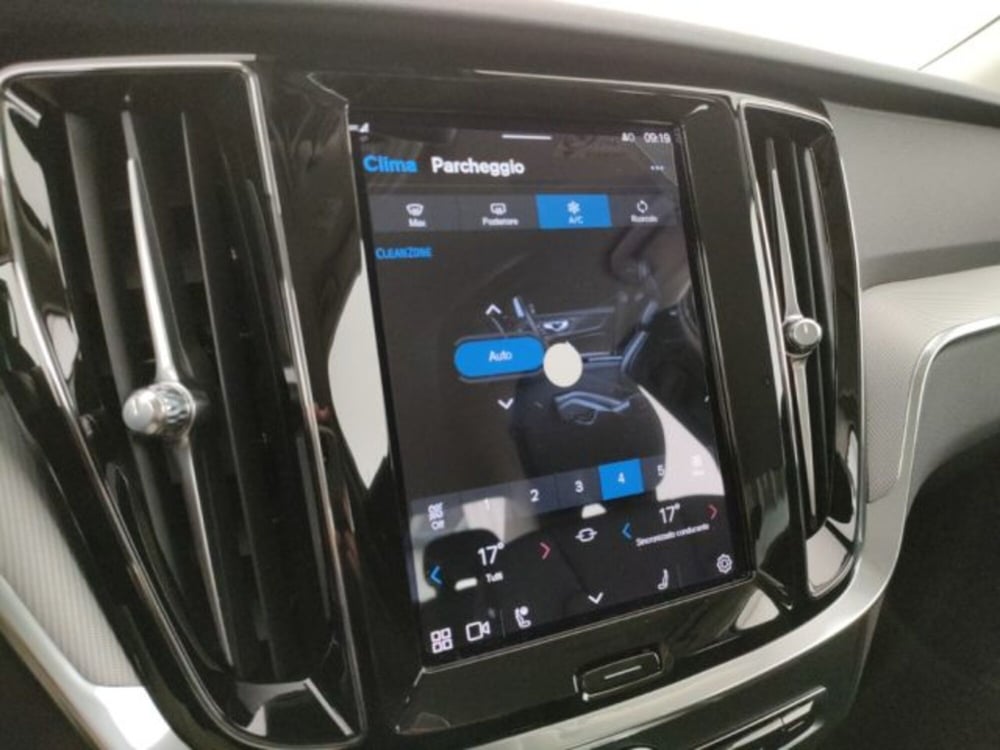 Volvo S60 nuova a Modena (16)