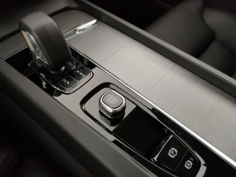 Volvo S60 nuova a Modena (17)