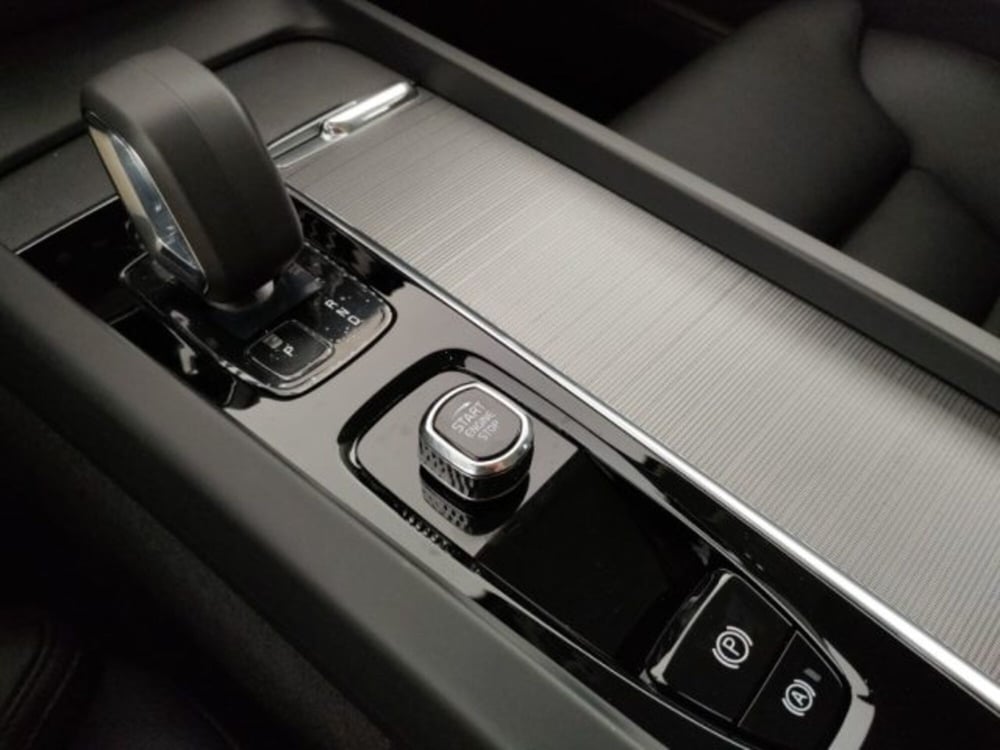 Volvo S60 nuova a Modena (17)