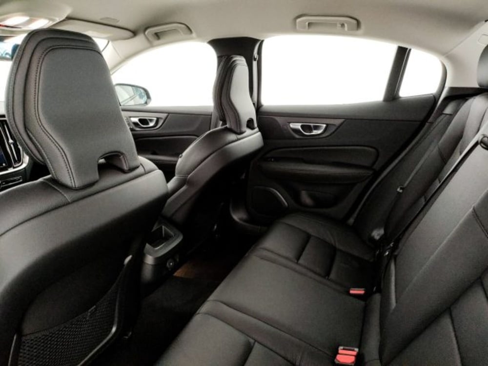 Volvo S60 nuova a Modena (10)