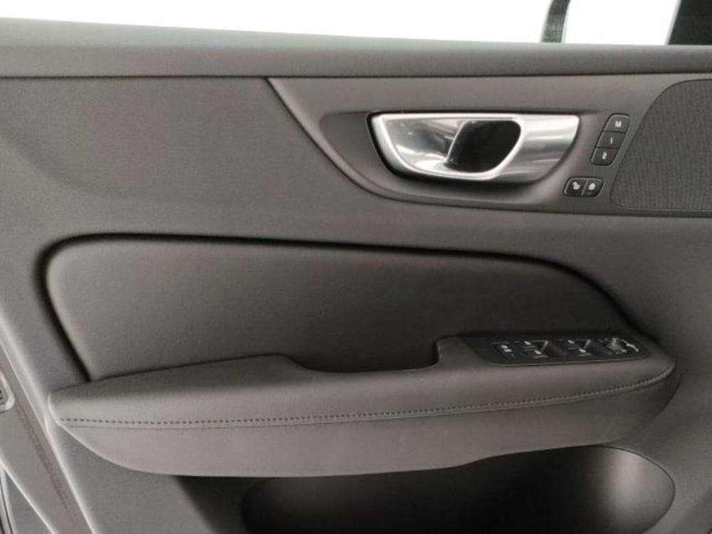 Volvo S60 nuova a Modena (19)