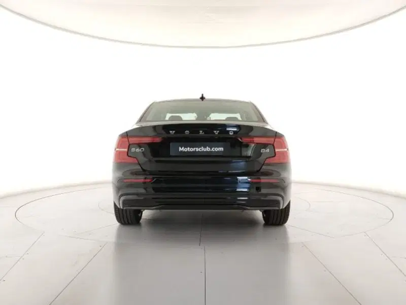 Volvo S60 nuova a Modena (4)