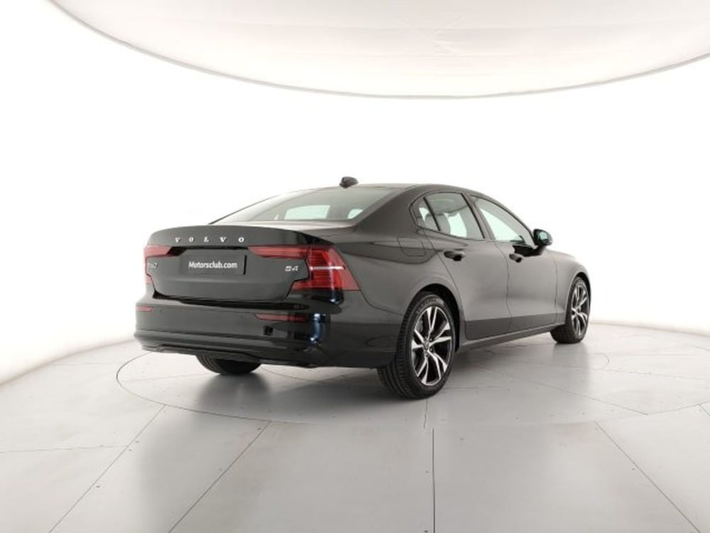 Volvo S60 nuova a Modena (5)