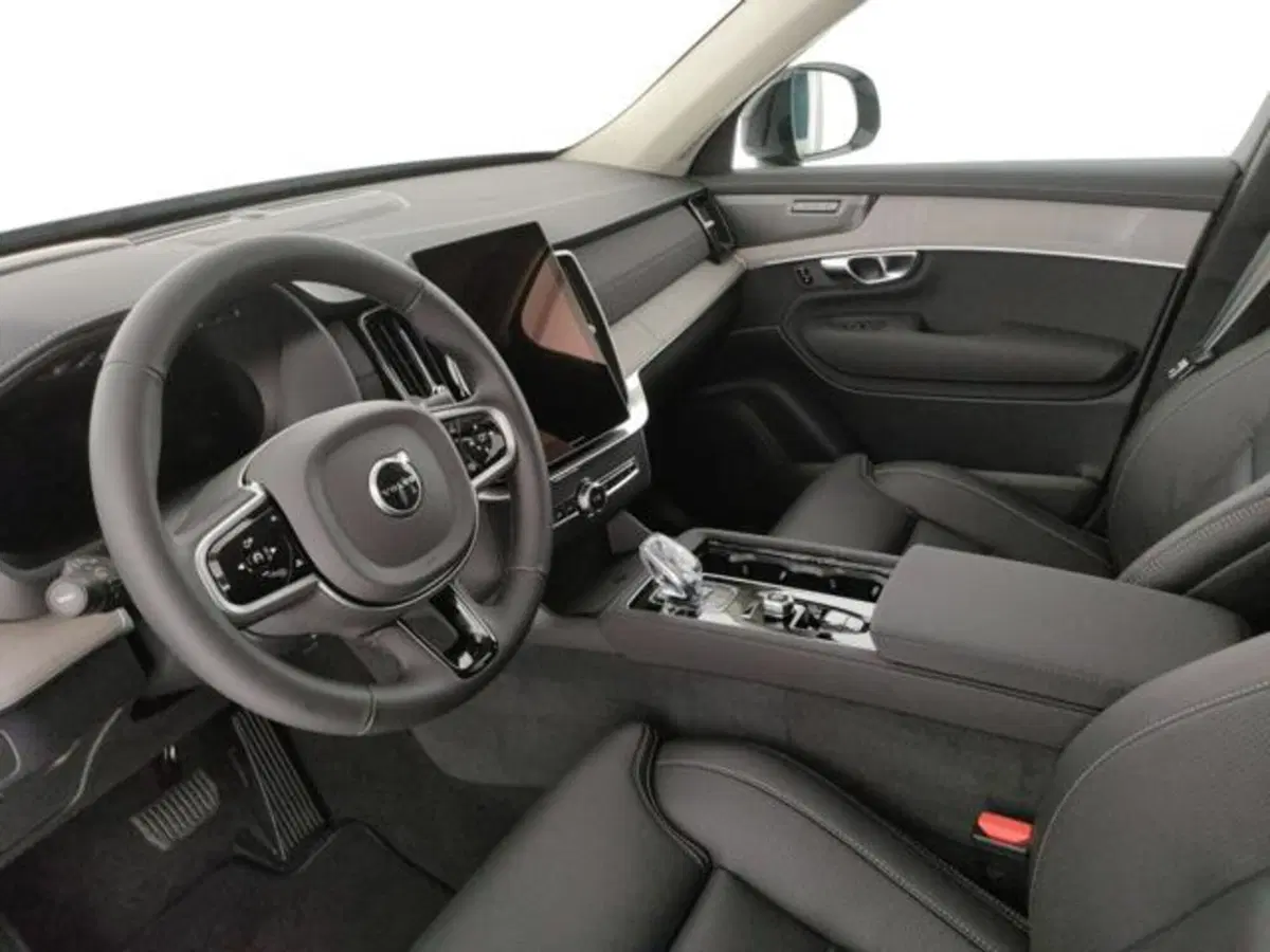 Volvo XC90 nuova a Modena (19)