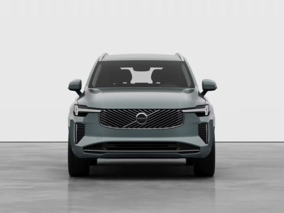 Volvo XC90 nuova a Modena (4)