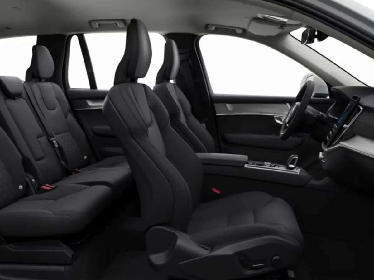 Volvo XC90 nuova a Modena (9)