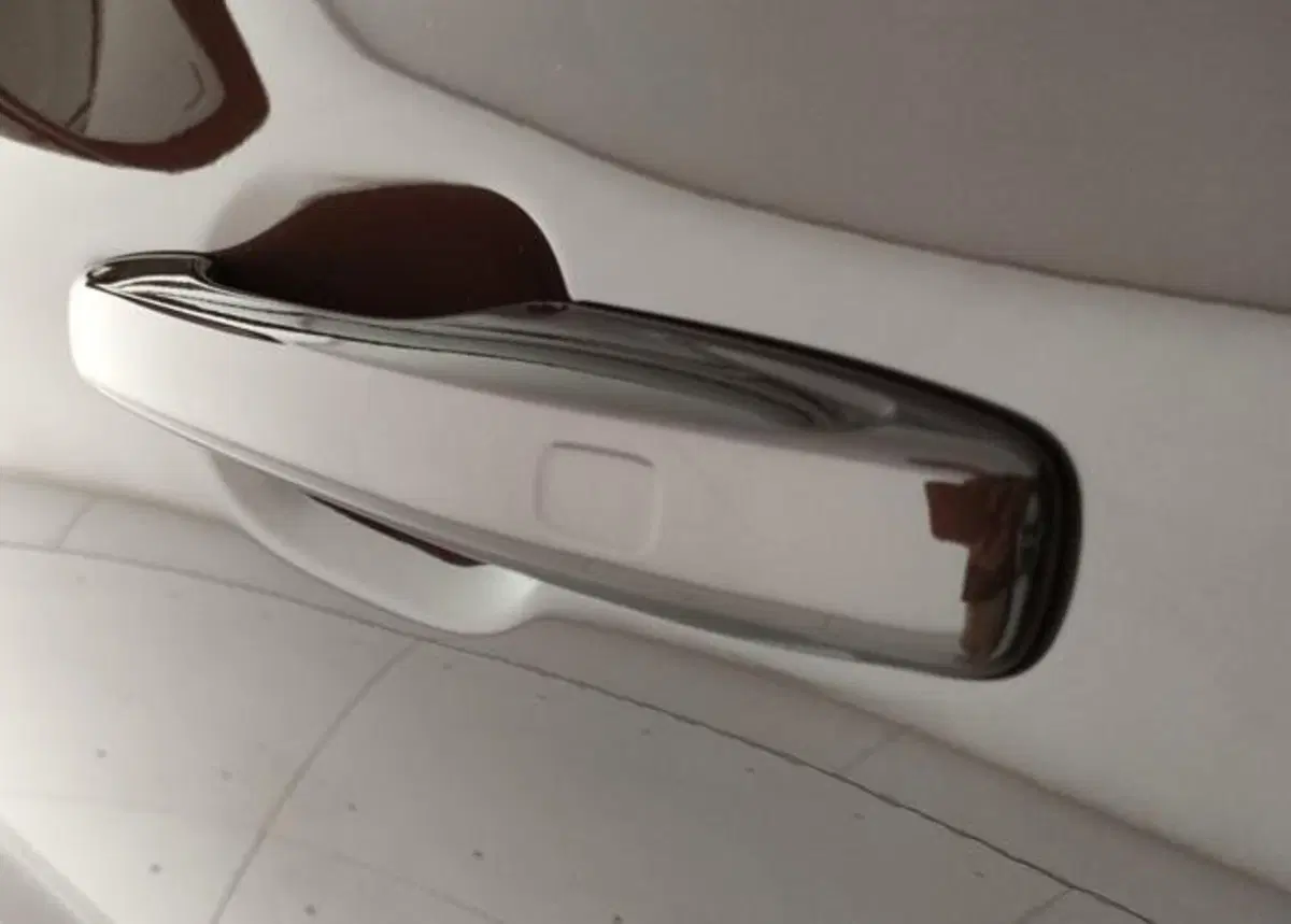 Volvo XC60 nuova a Modena (10)