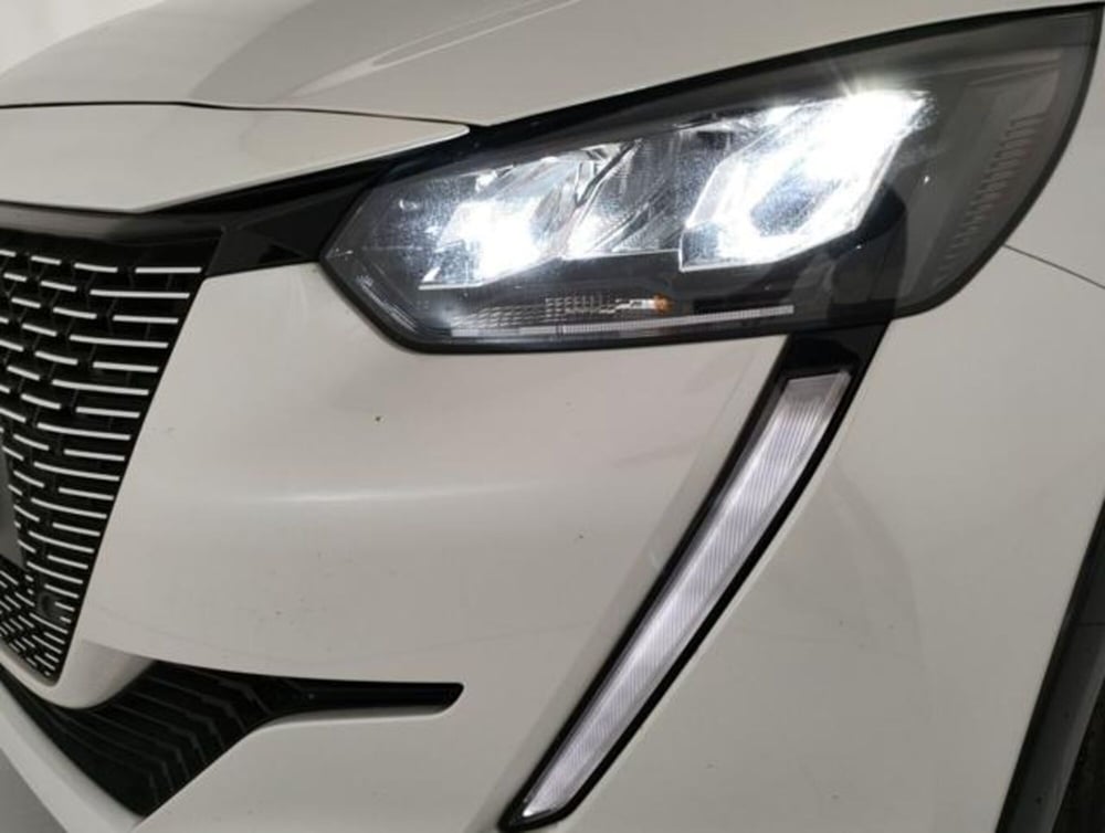 Peugeot 208 usata a Modena (9)