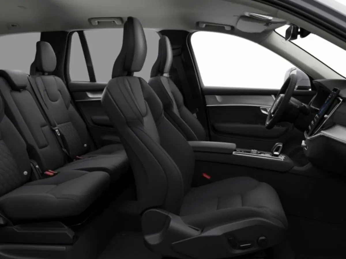 Volvo XC90 nuova a Modena (10)