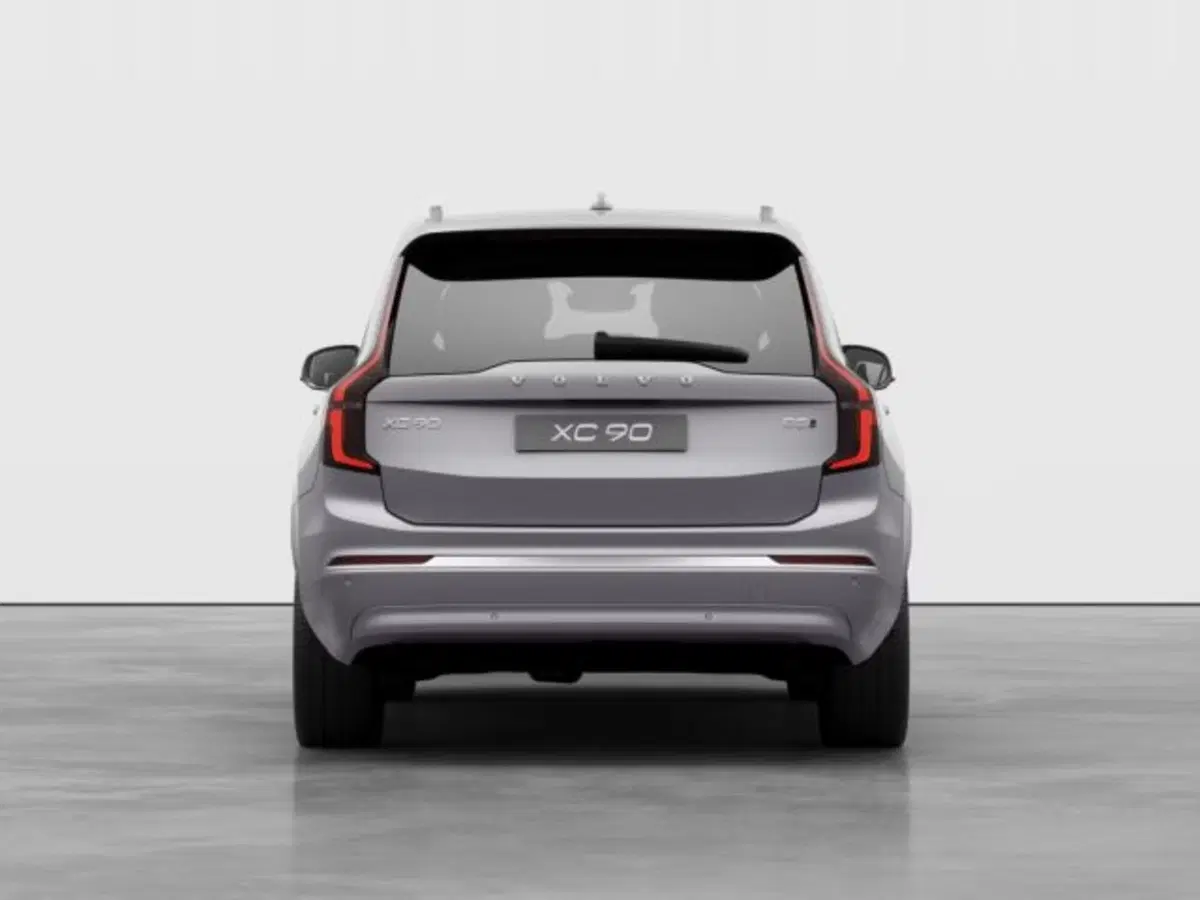 Volvo XC90 nuova a Modena (3)