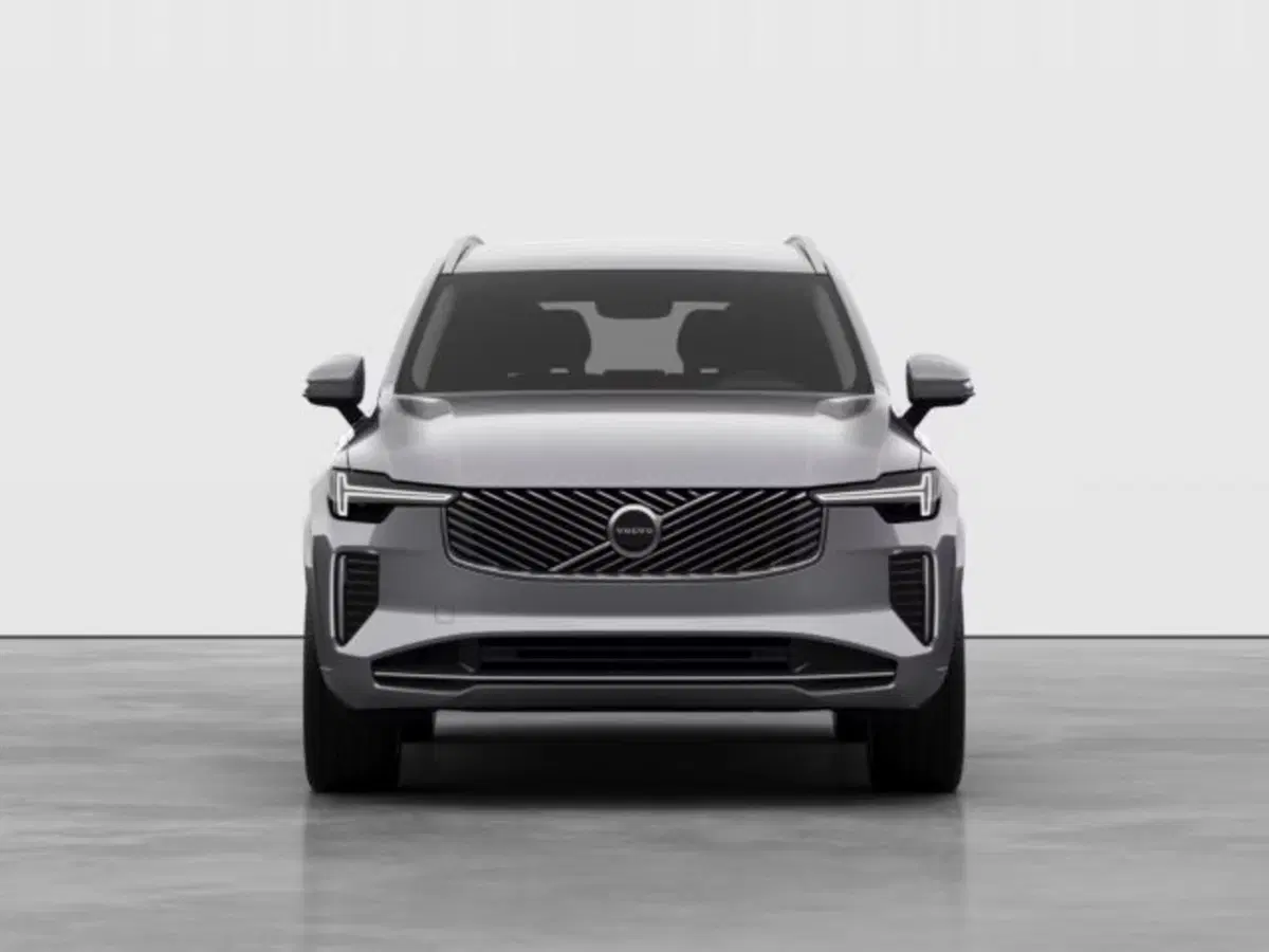 Volvo XC90 nuova a Modena (4)