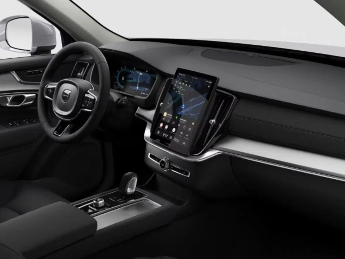 Volvo XC90 nuova a Modena (6)