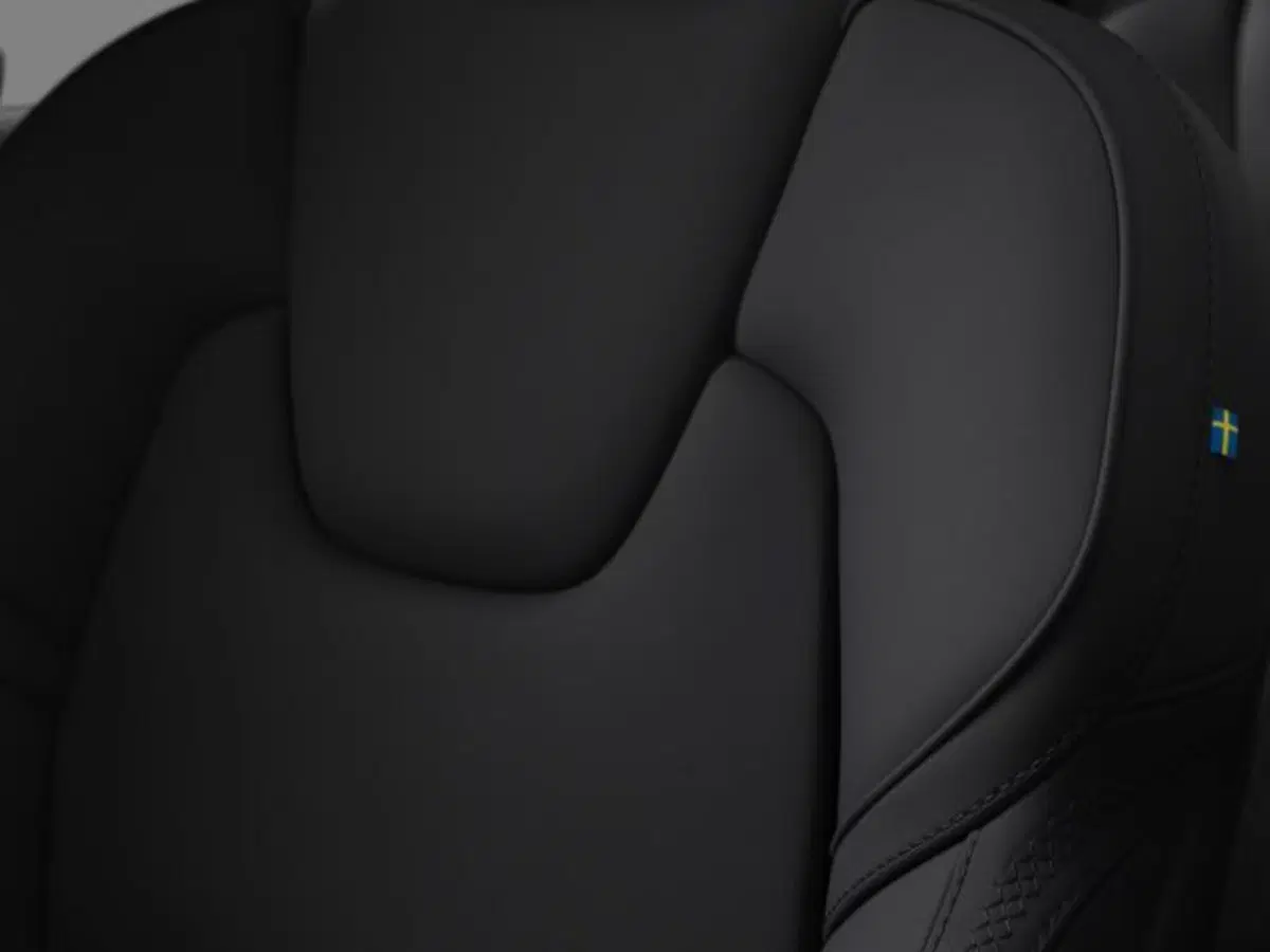 Volvo XC90 nuova a Modena (7)