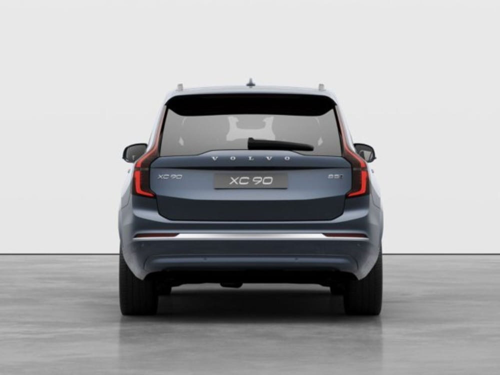 Volvo XC90 nuova a Modena (3)