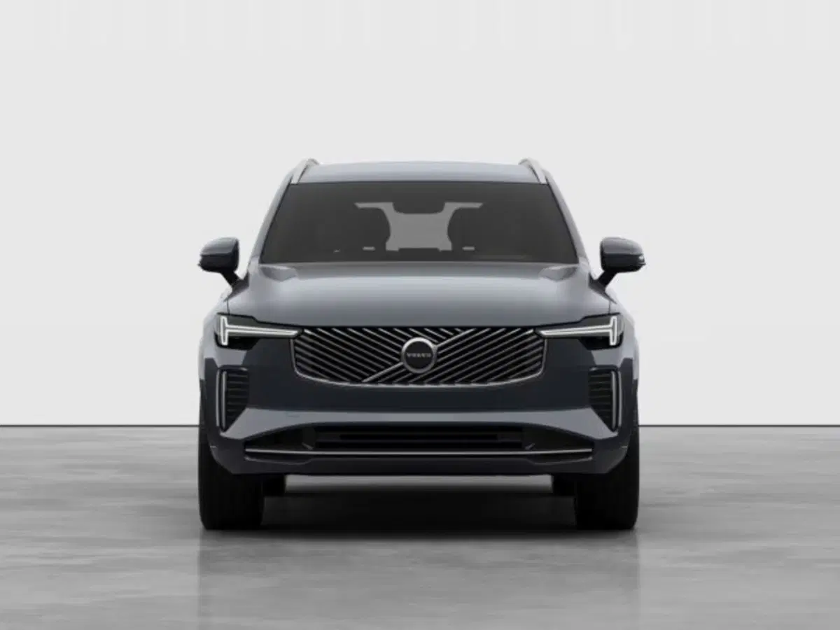 Volvo XC90 nuova a Modena (4)