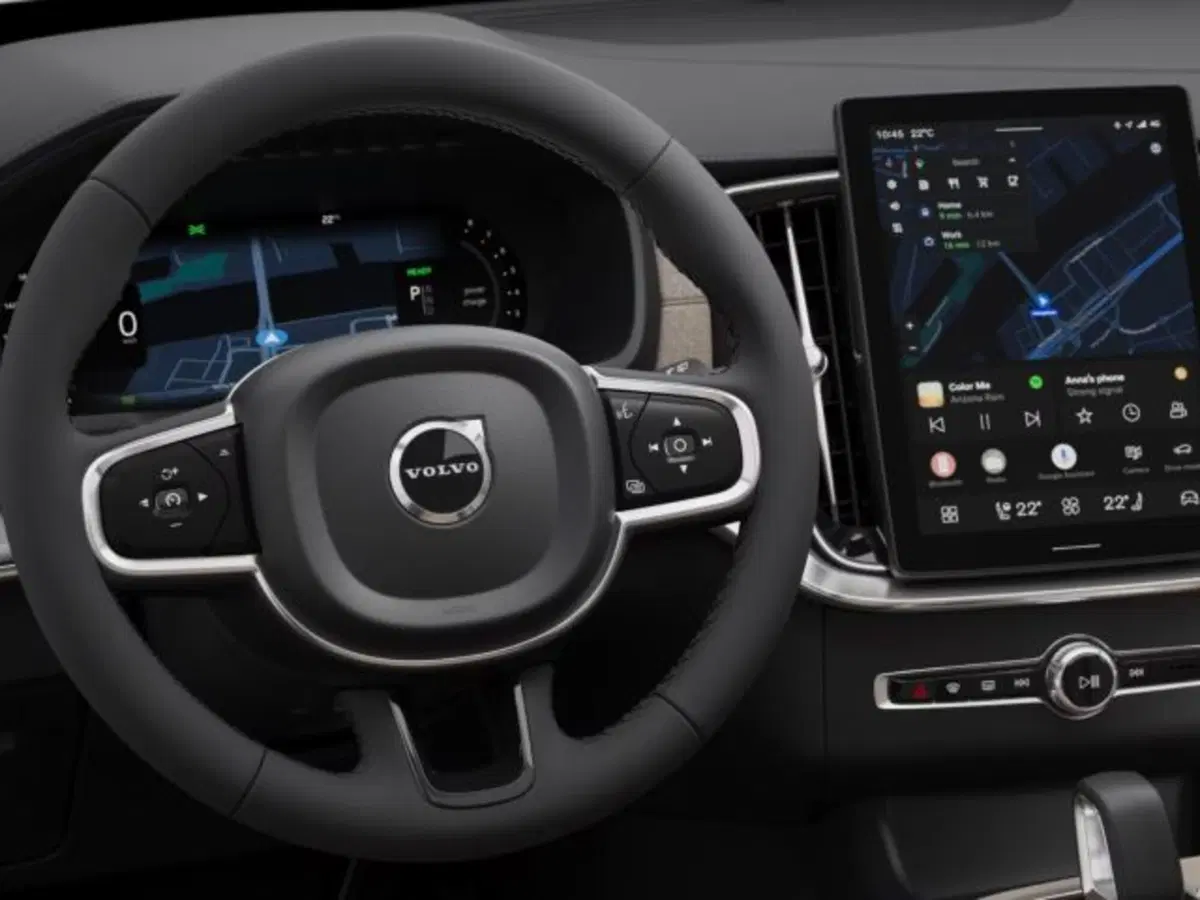 Volvo XC90 nuova a Modena (7)