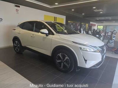 Nissan Qashqai 1.3 mhev N-Connecta 4wd 158cv xtronic del 2021 usata a Roma