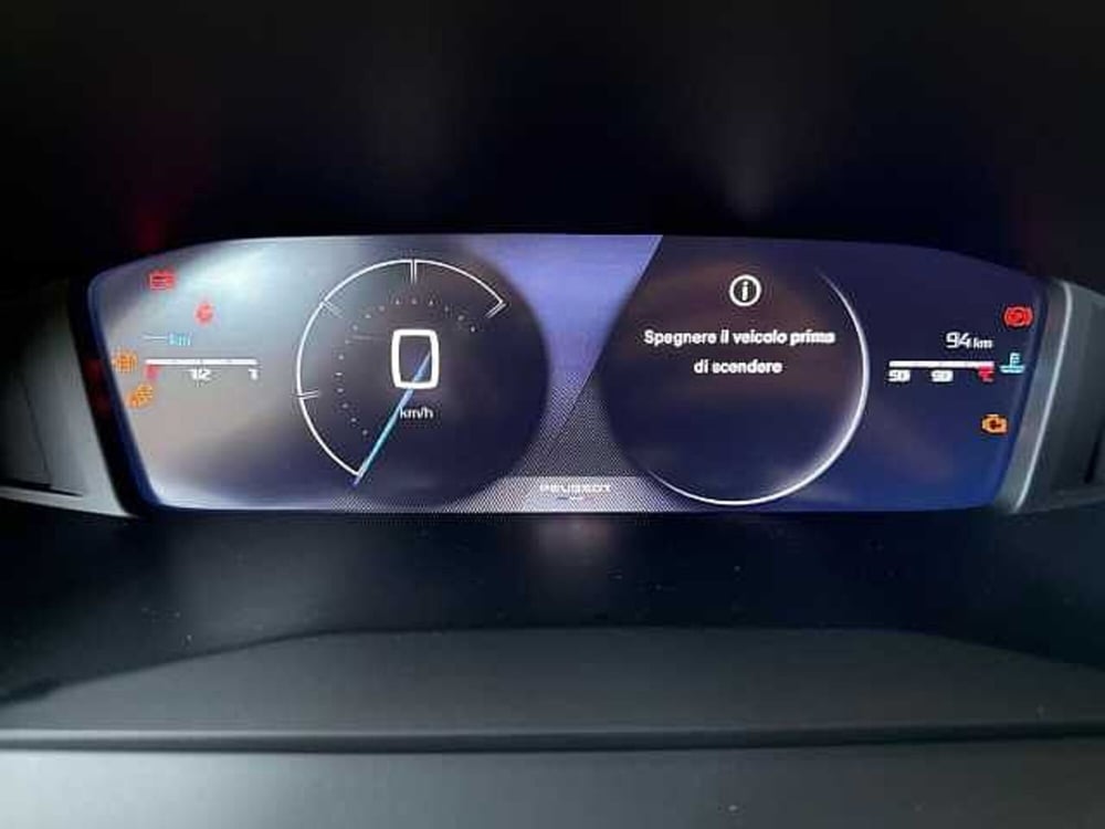 Peugeot 2008 nuova a Napoli (11)