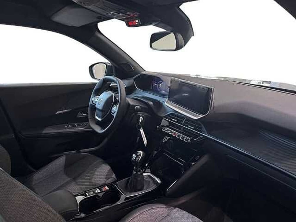 Peugeot 2008 nuova a Napoli (13)