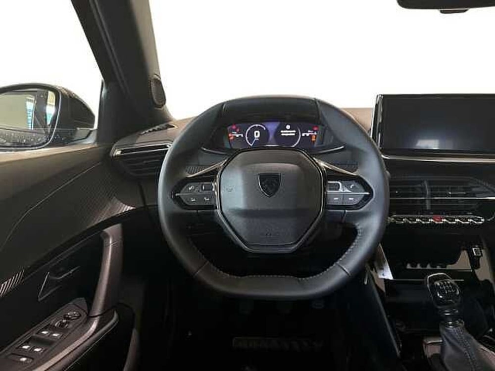 Peugeot 2008 nuova a Napoli (16)