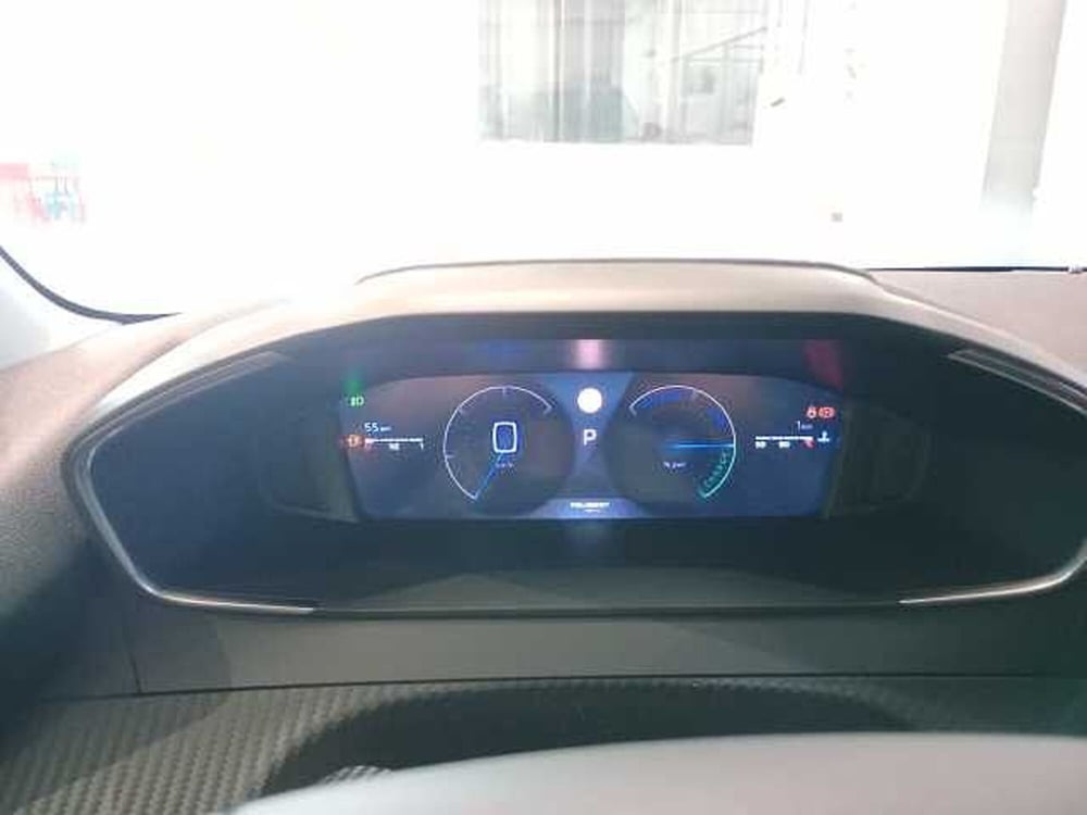 Peugeot 208 nuova a Genova (7)