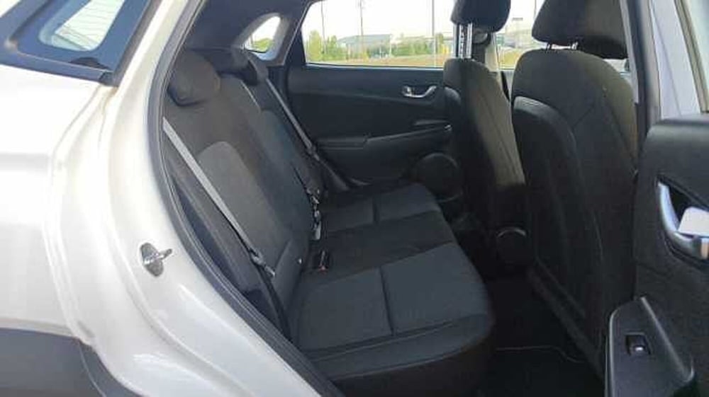 Hyundai Kona usata a Firenze (12)