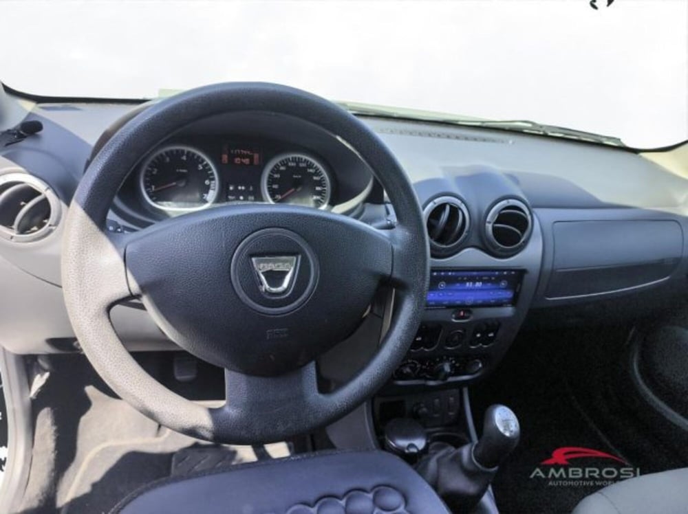 Dacia Duster usata a Perugia (14)