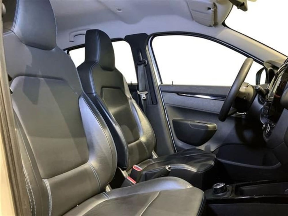 Dacia Spring usata a Como (11)