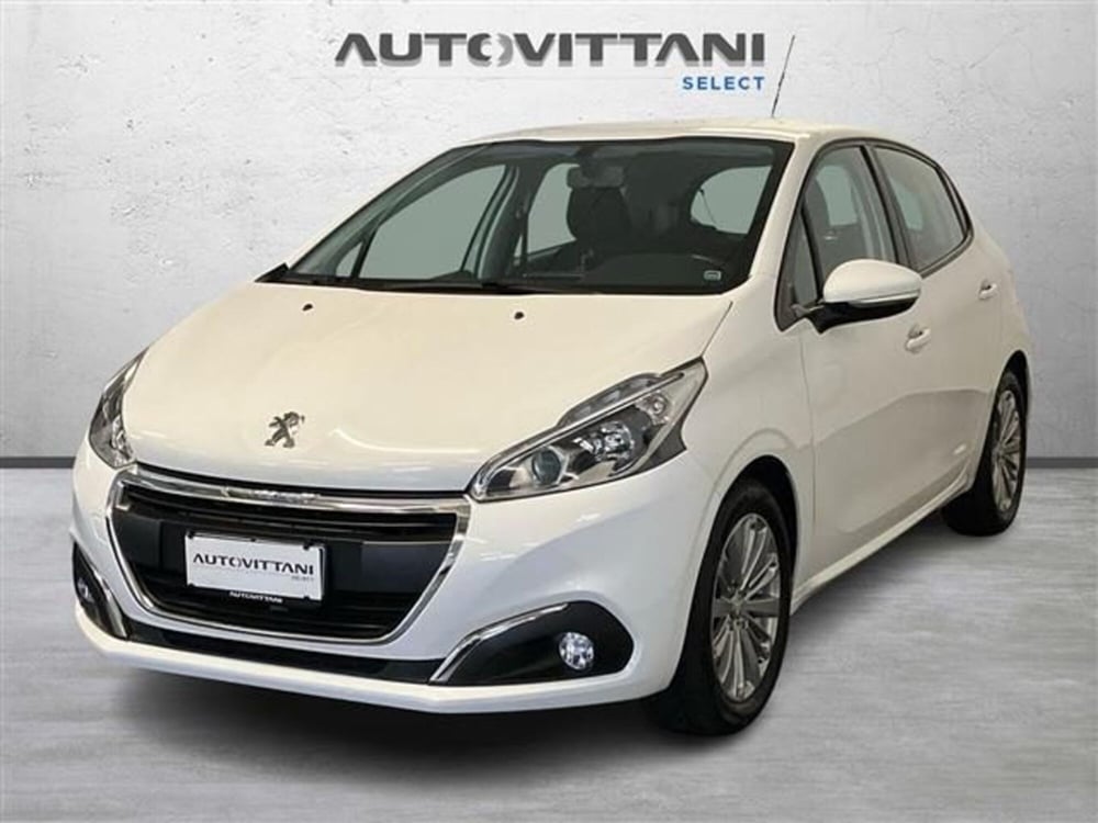 Peugeot 208 usata a Como
