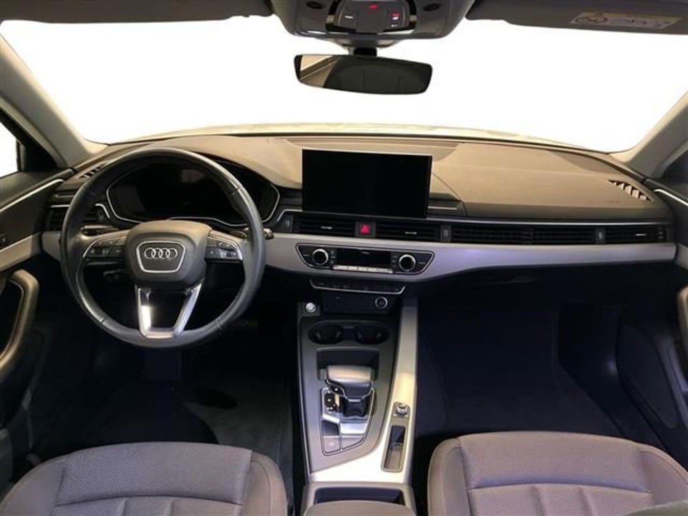 Audi A4 Avant usata a Como (9)