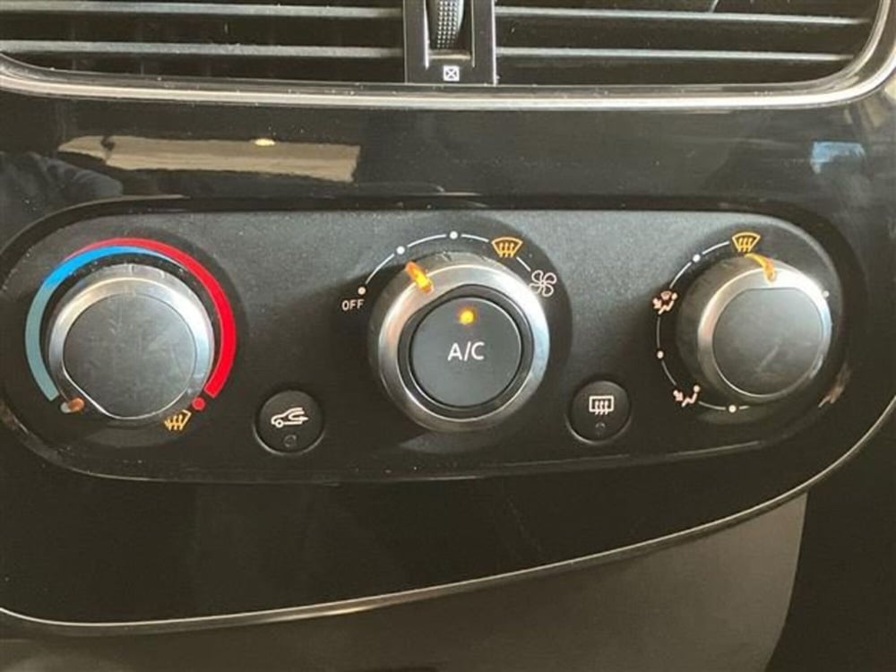 Renault Clio usata a Como (14)