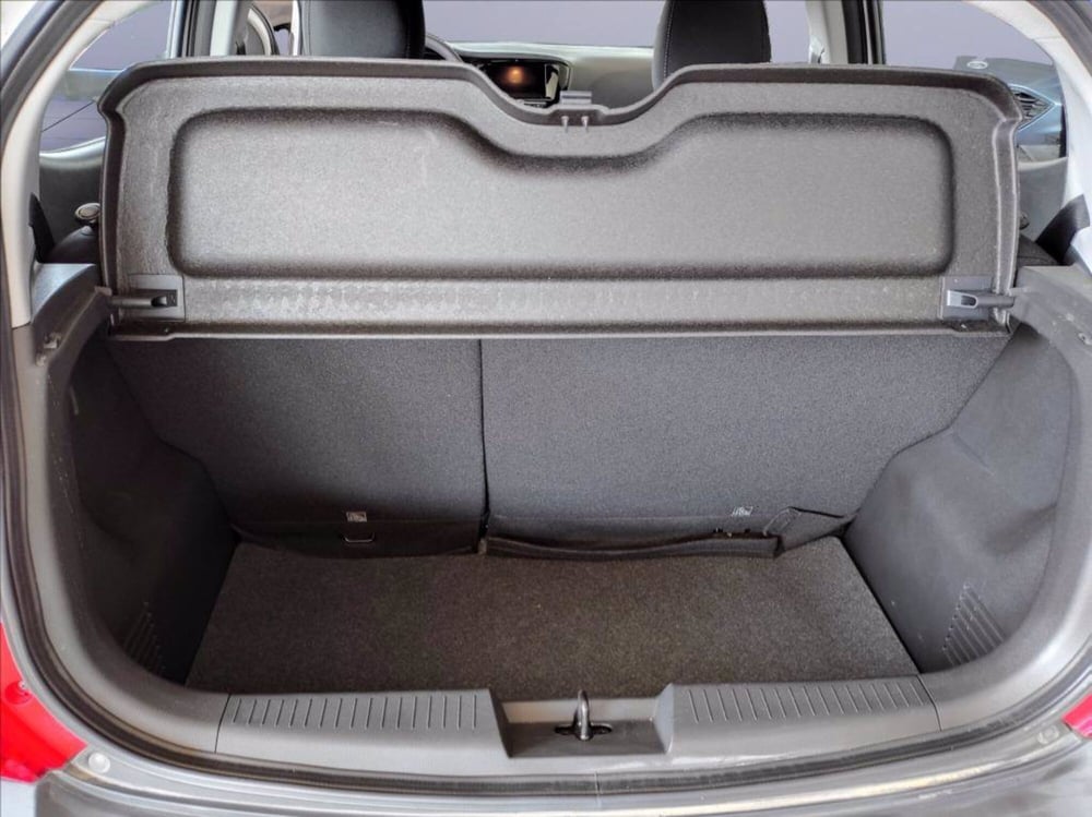 Opel Karl usata a Milano (13)