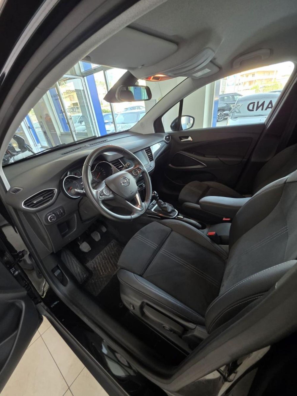 Opel Crossland X usata a Salerno (4)