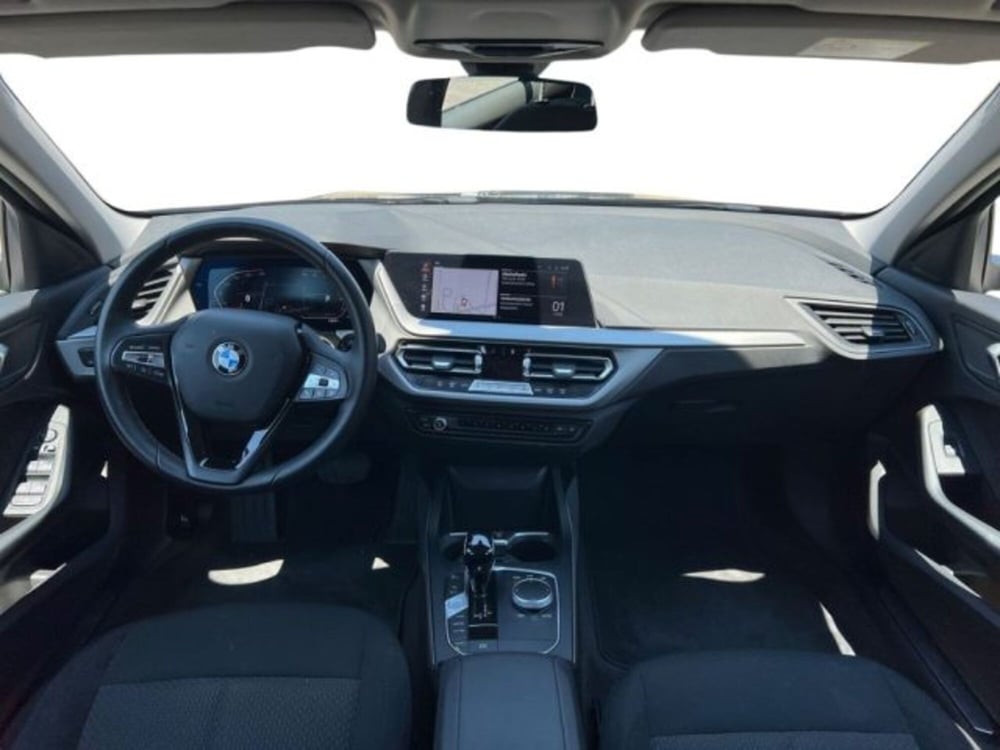 BMW Serie 1 usata a Lecce (11)