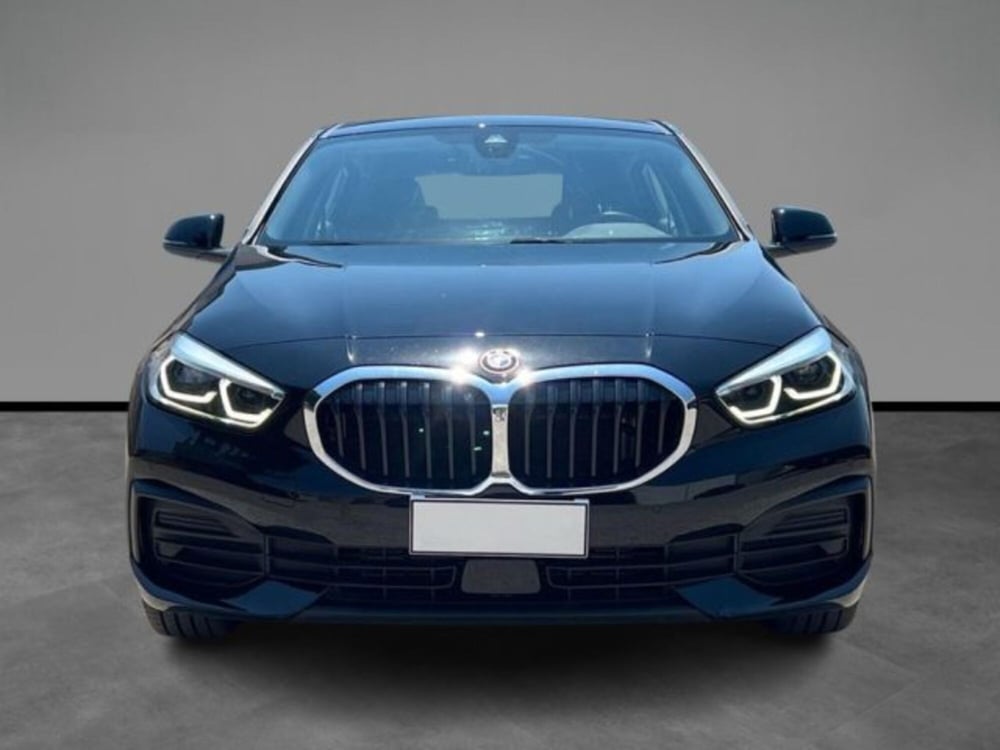 BMW Serie 1 usata a Lecce (7)