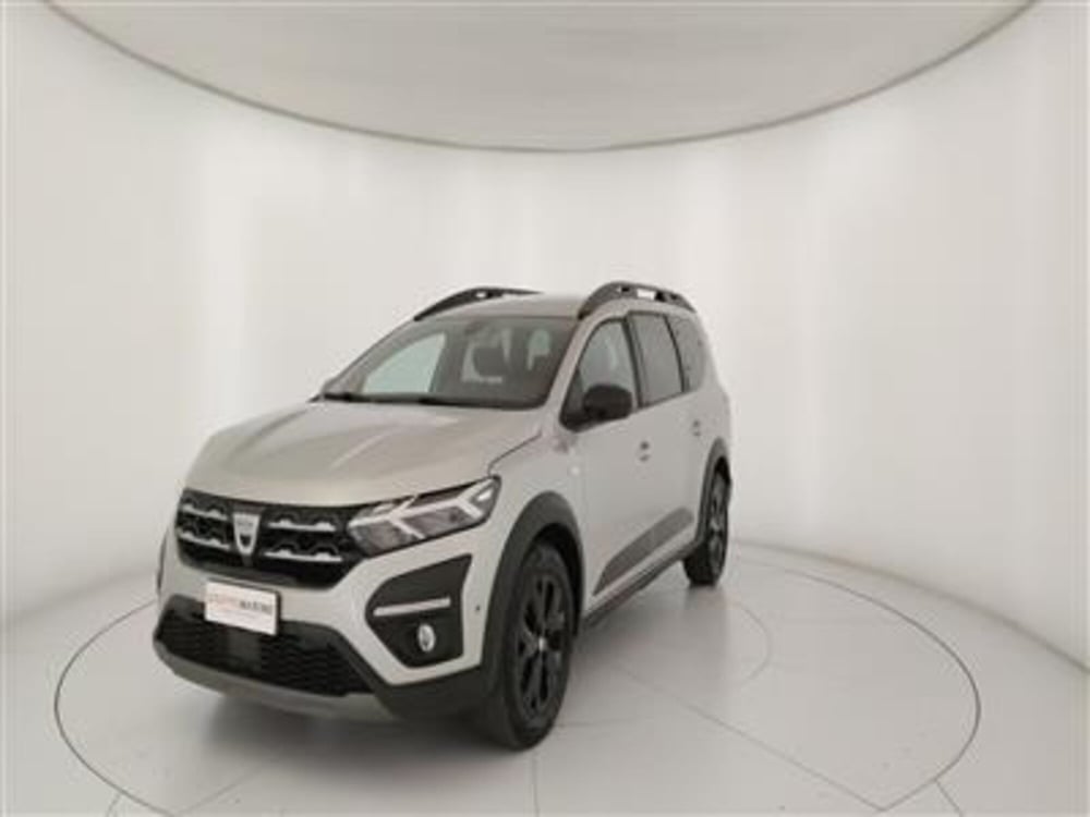 Dacia Jogger usata a Bari