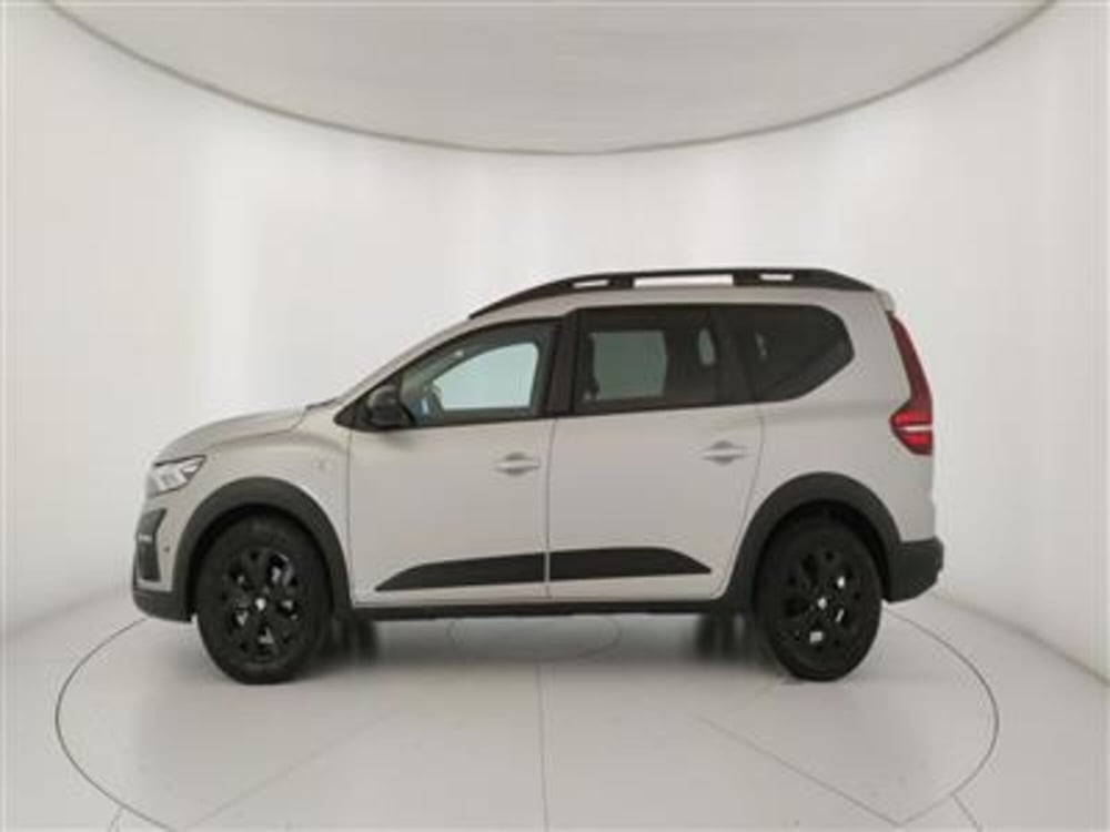 Dacia Jogger usata a Bari (3)