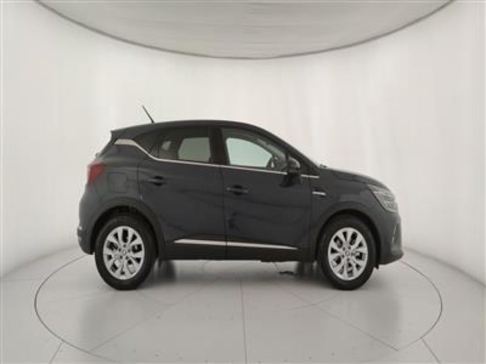 Renault Captur usata a Bari (9)