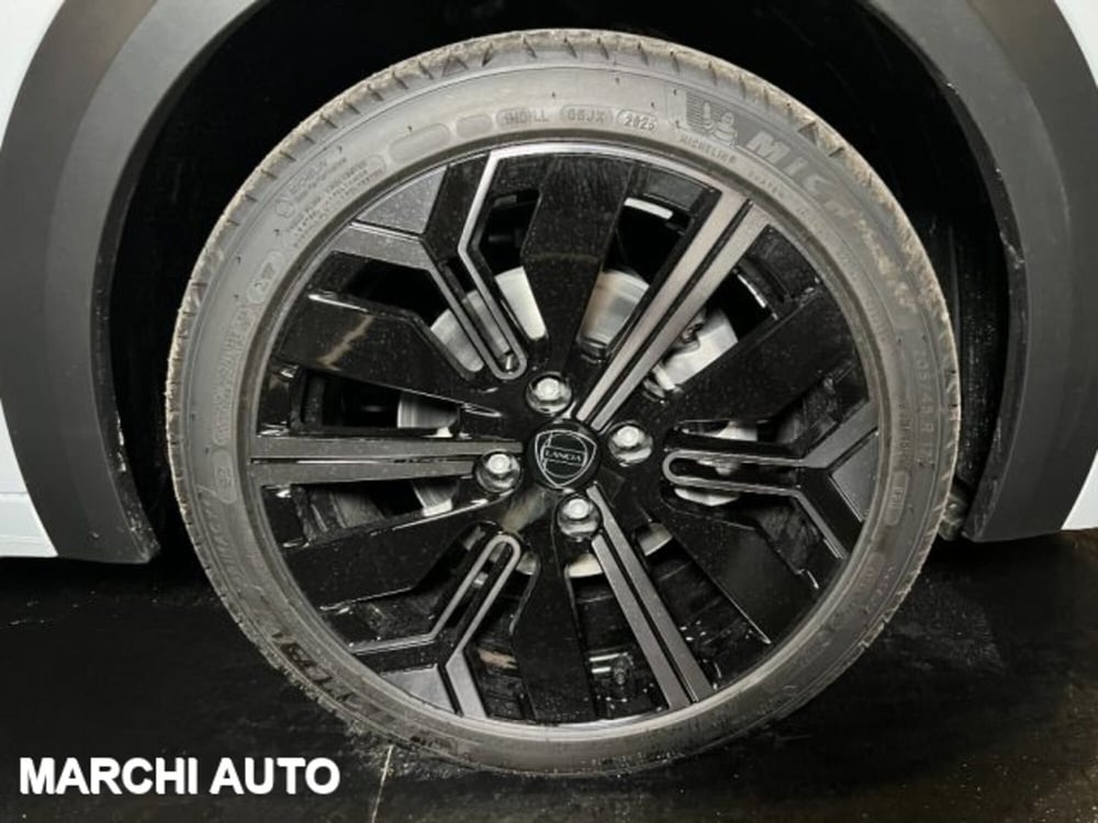 Lancia Ypsilon nuova a Perugia (9)