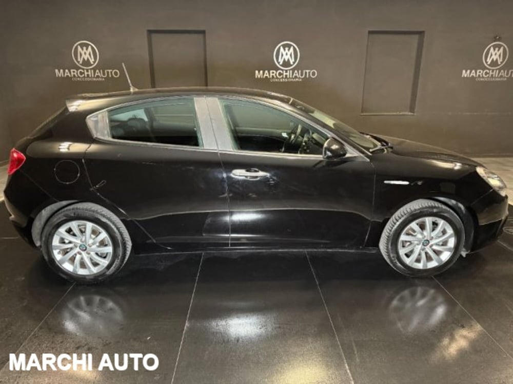 Alfa Romeo Giulietta usata a Perugia (4)