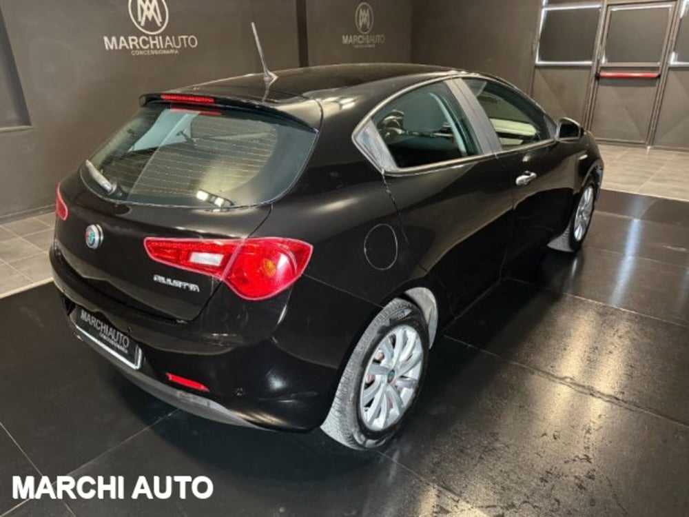 Alfa Romeo Giulietta usata a Perugia (5)