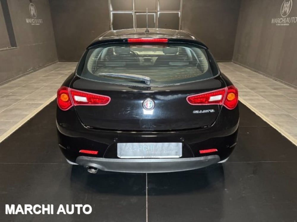 Alfa Romeo Giulietta usata a Perugia (6)