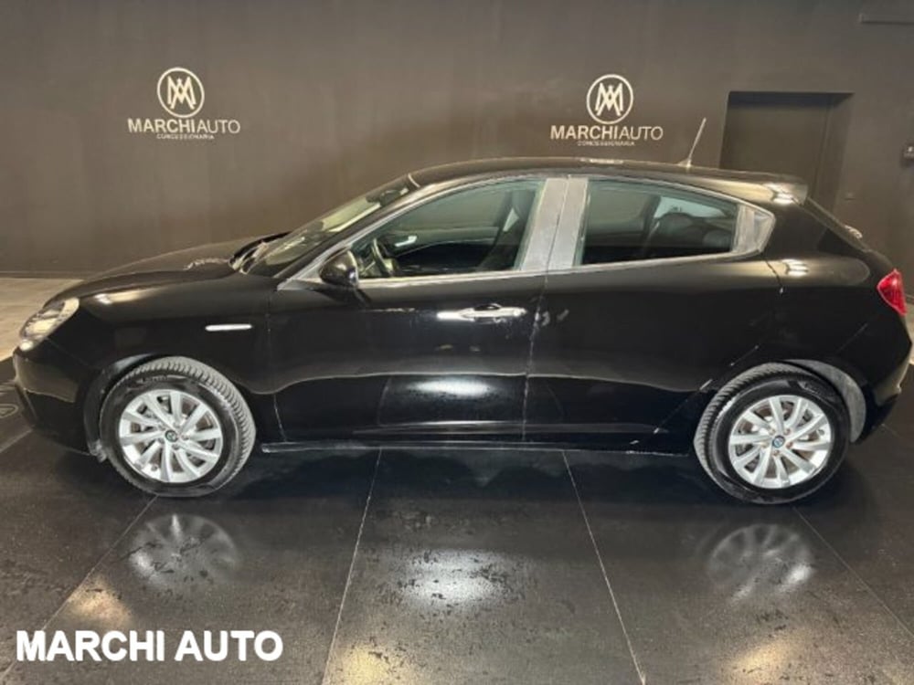 Alfa Romeo Giulietta usata a Perugia (8)