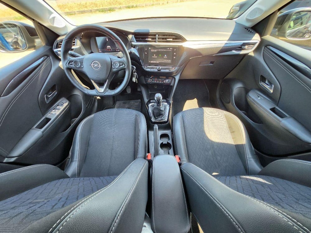 Opel Corsa usata a Milano (12)